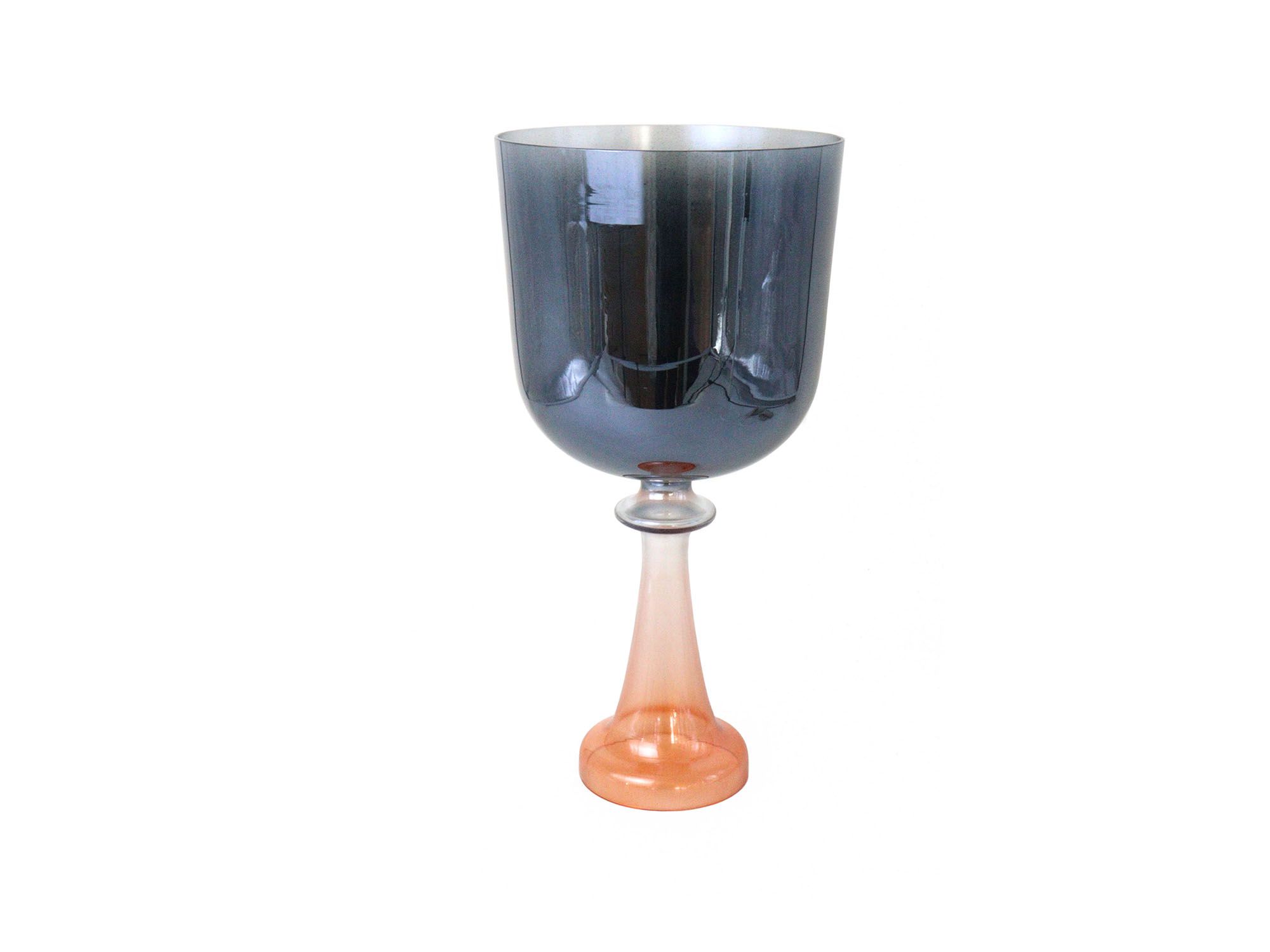 images/products/holy-grail/2312/black-and-red-gradient-alchemy-handheld-singing-chalice-sb-037/001.jpg