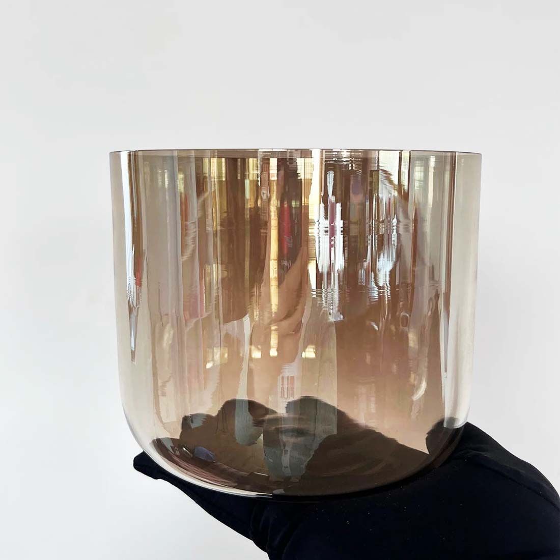images/products/transparent/202303/smoky-color-clear-crystal-singing-bowl/001.jpg