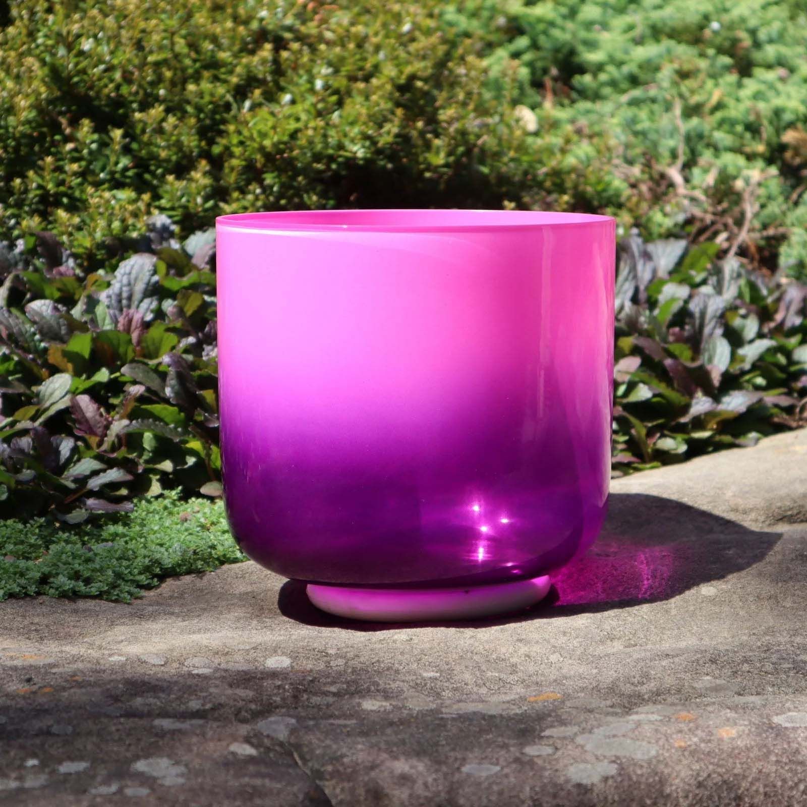 images/products/transparent/202304/pink-gradient-clear-quartz-crystal-singing-bowl/001.jpg