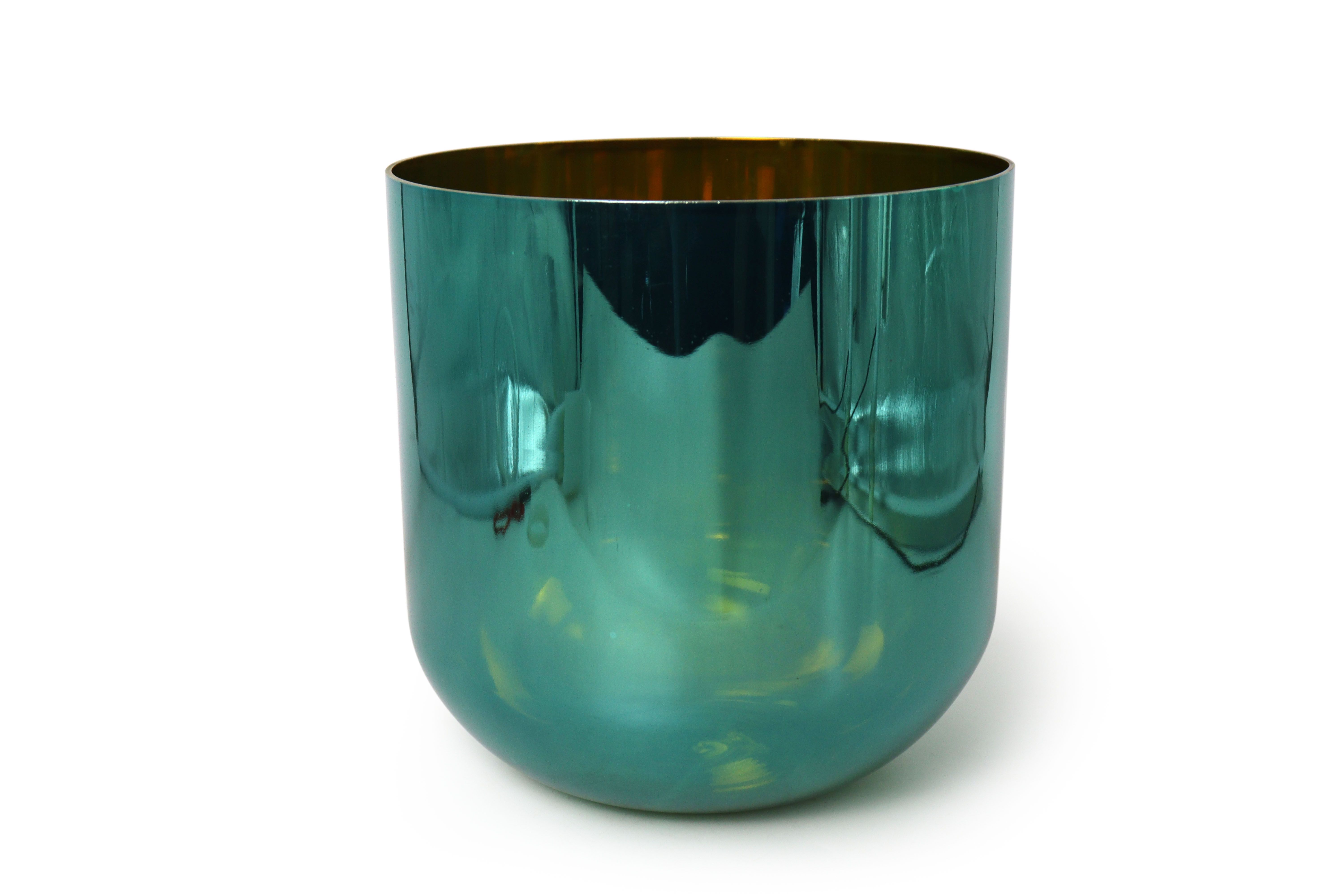 images/products/transparent/202405/green-gold-neon-illusion-alchemy-crystal-singing-bowl-tml-185/001.jpg