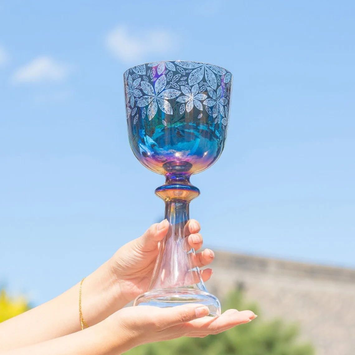 images/products/holy-grail/printed-clear-crystal-singing-chalice-sb-009/001.jpg