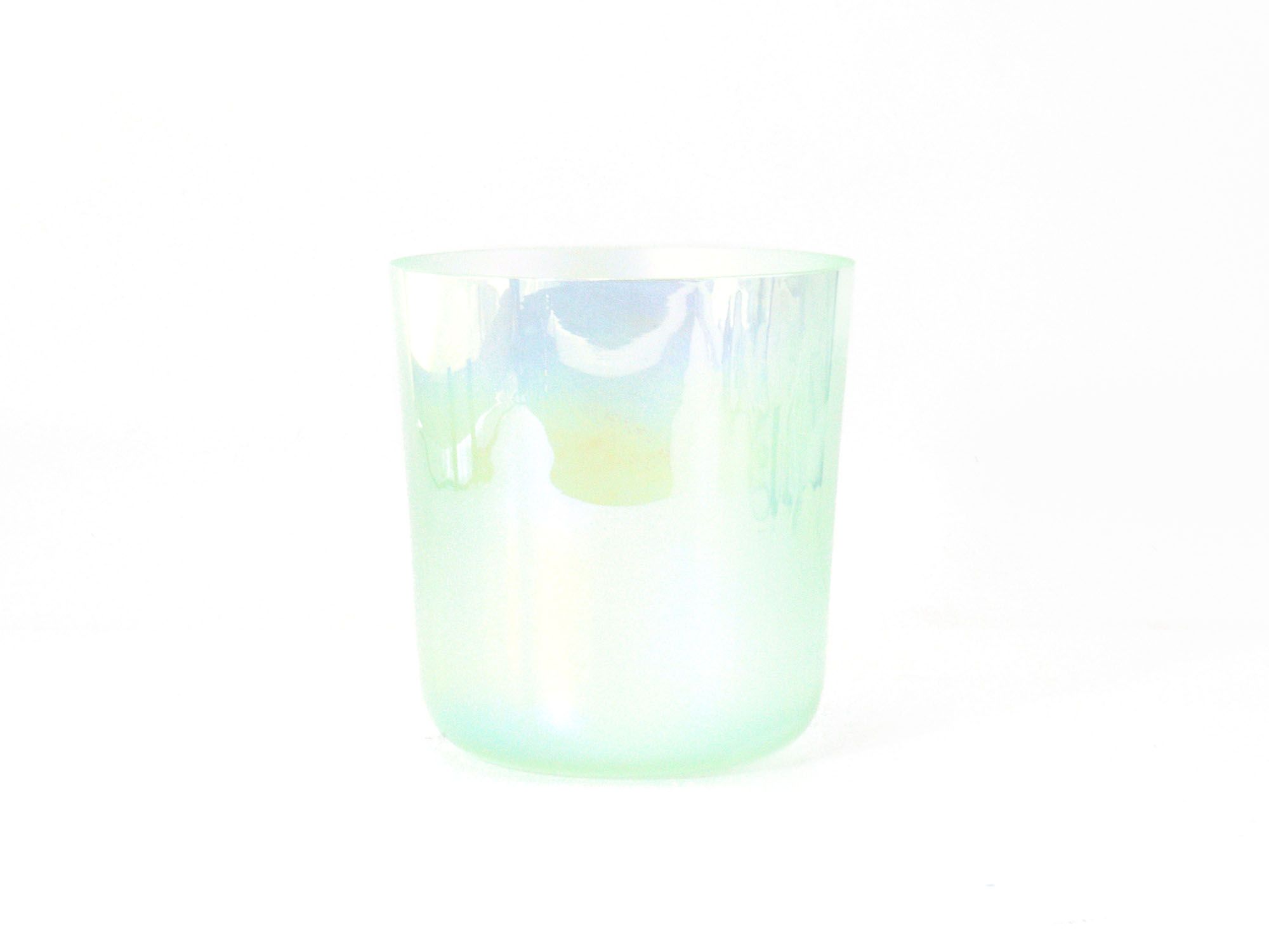 images/products/transparent/202306/light-green-clear-crystal-singing-bowl-tmd-015/001.jpg