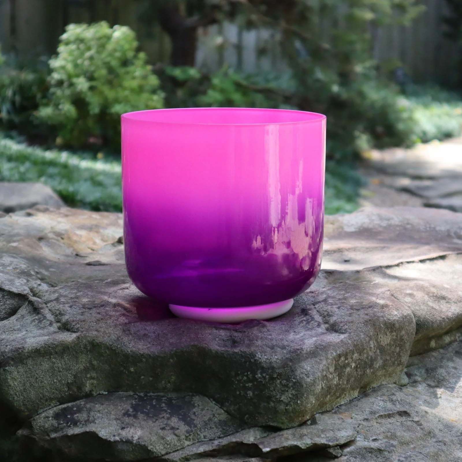 images/products/transparent/202304/pink-gradient-clear-quartz-crystal-singing-bowl/003.jpg