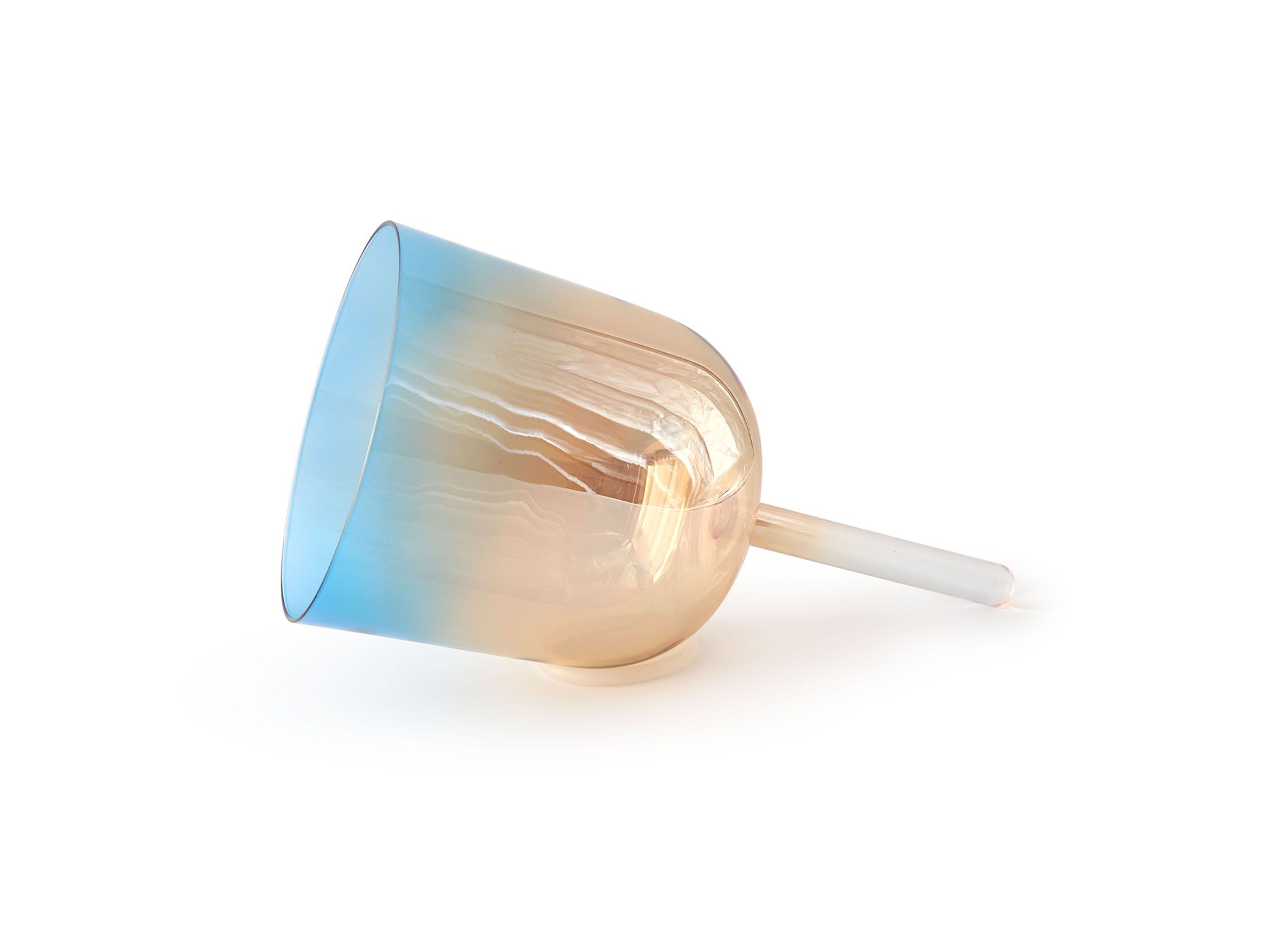 images/products/handheld-singing-bowl/2408/gold-and-blue-gradient-handle-crystal-singing-bowl-tmsc-037/003.jpg