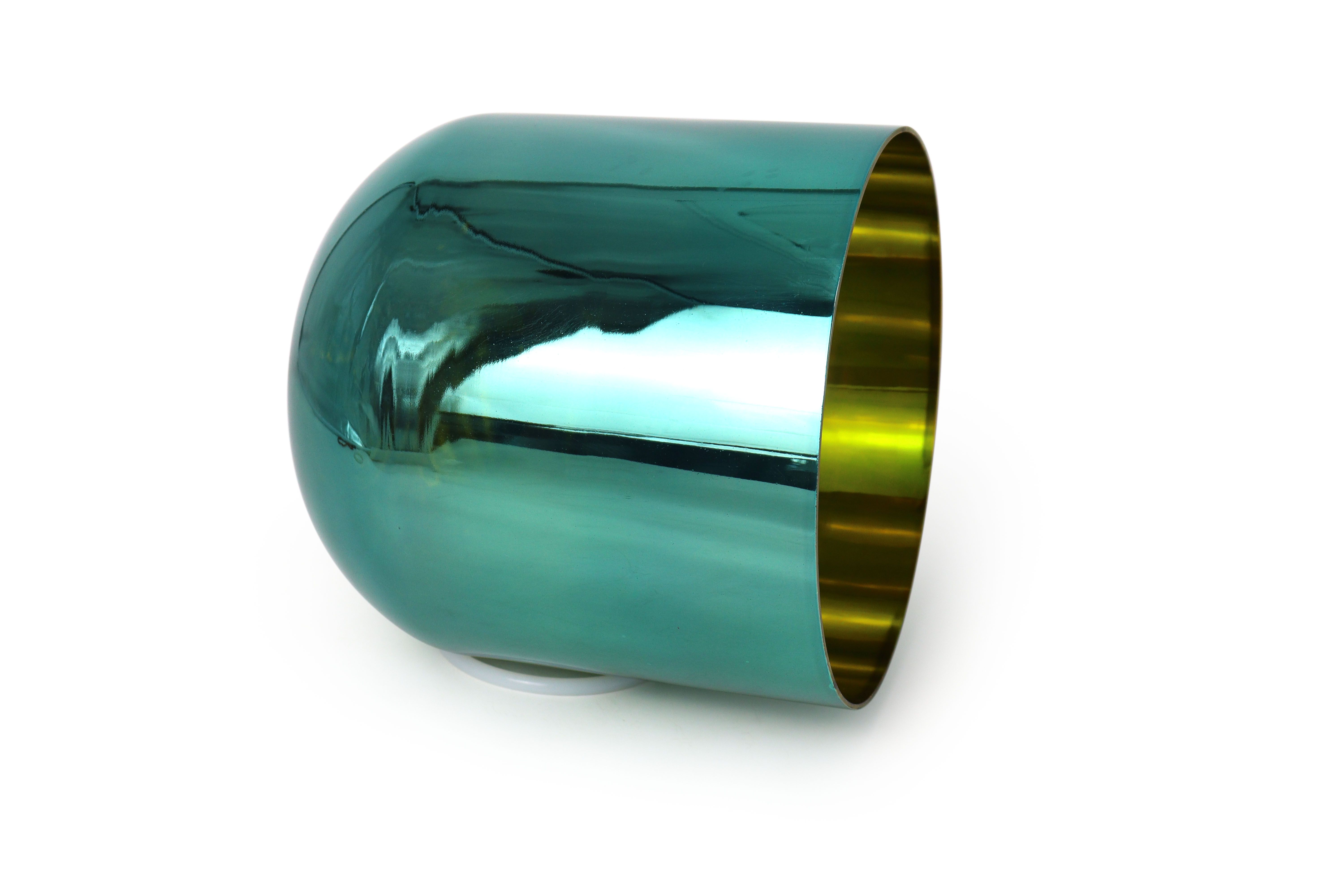 images/products/transparent/202405/green-gold-neon-illusion-alchemy-crystal-singing-bowl-tml-185/004.jpg