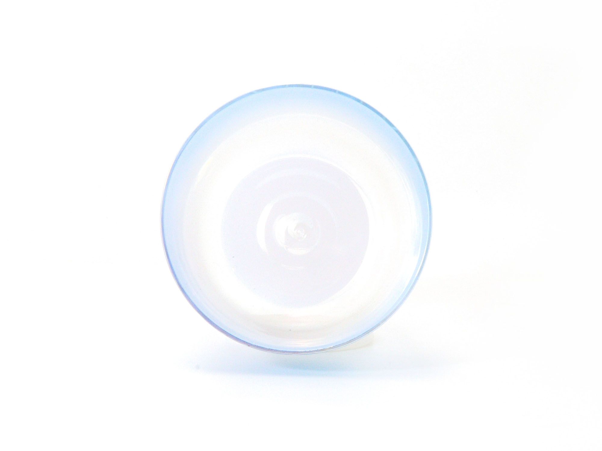 images/products/transparent/202306/sky-blue-gradient-clear-crystal-singing-bowl-tmb-013/004.jpg