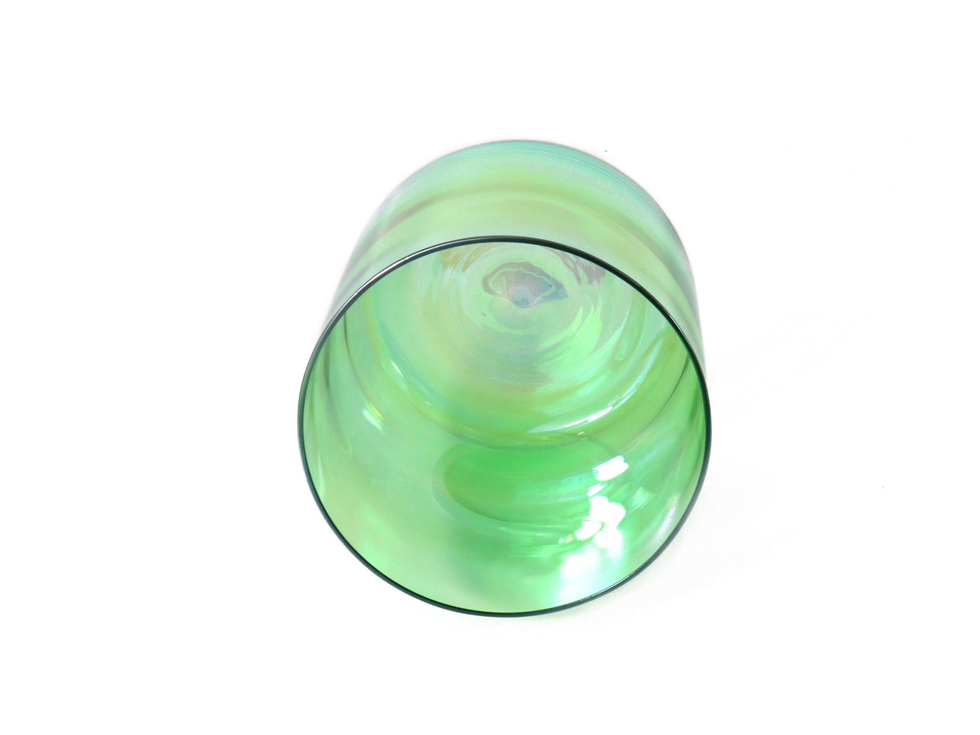 images/products/transparent/202306/emerald-green-aurora-crystal-singing-bowl-tmj-002/004.jpg