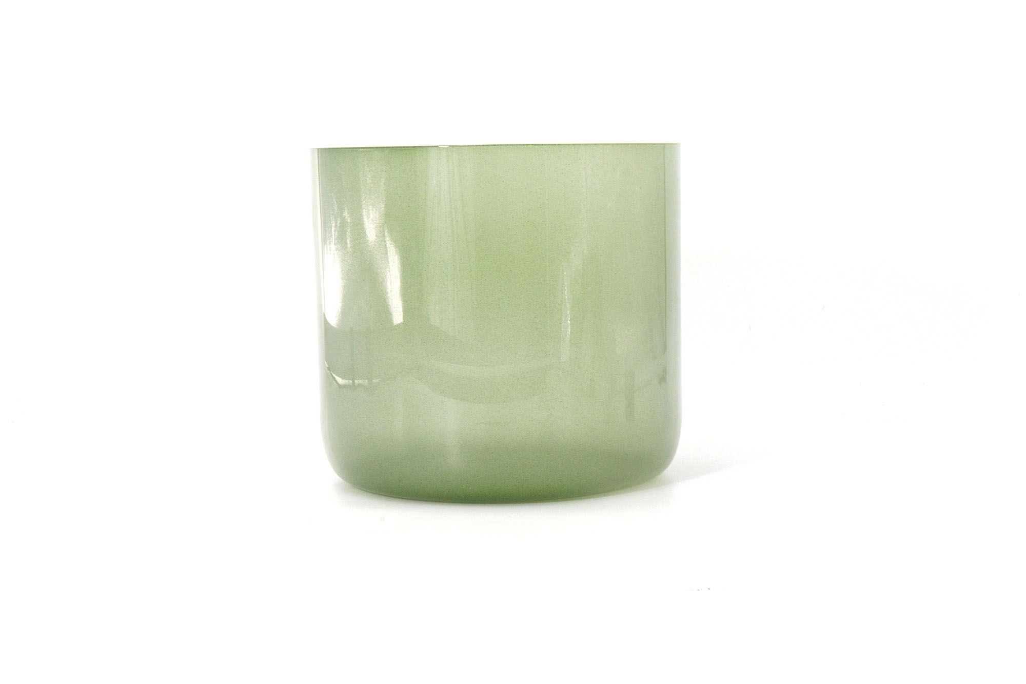 images/products/transparent/202306/green-translucent-crystal-singing-bowl-tmd-005/02.jpg