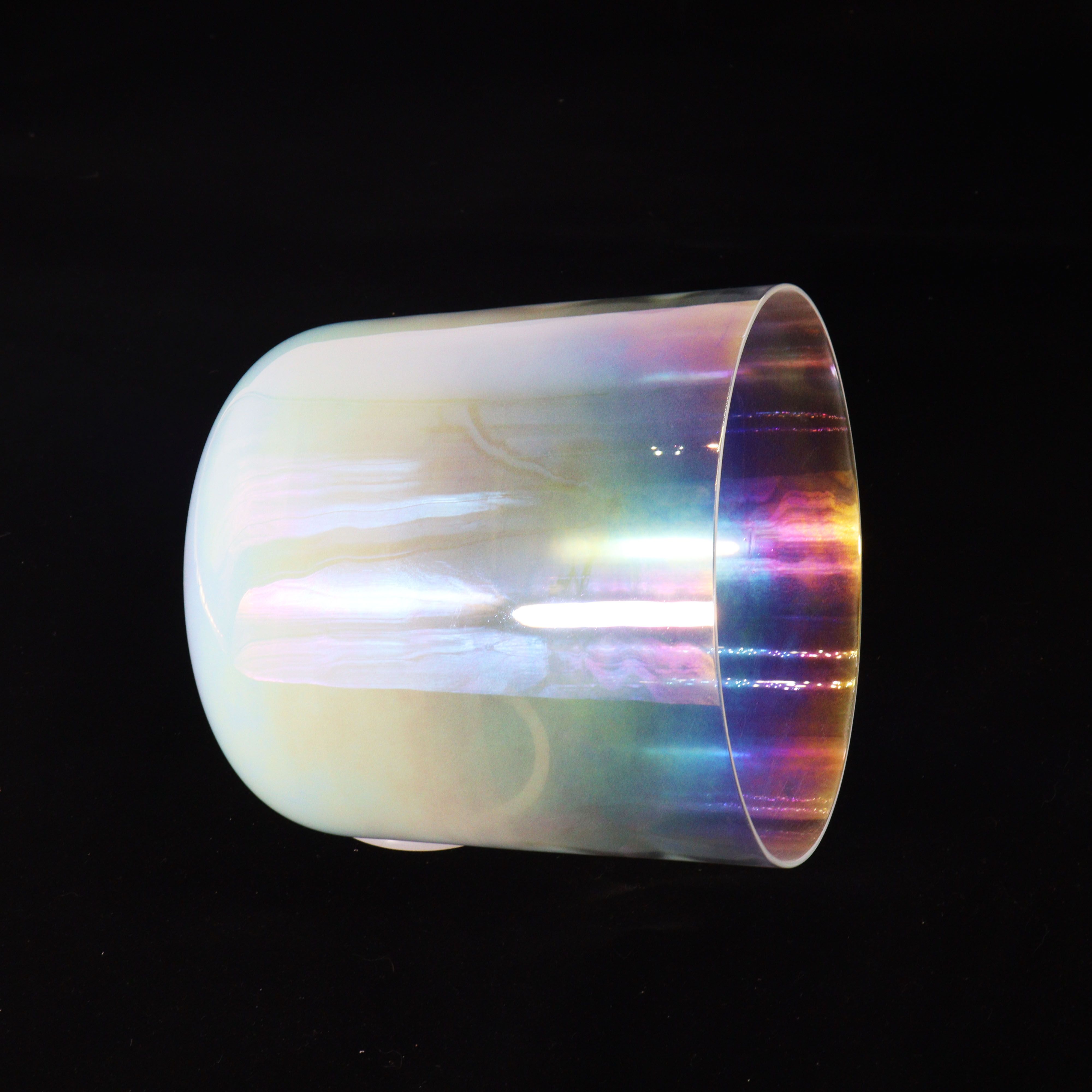 images/products/transparent/202305/clear-gradient-quartz-crystal-singing-bowl-tmb-006/02.jpg