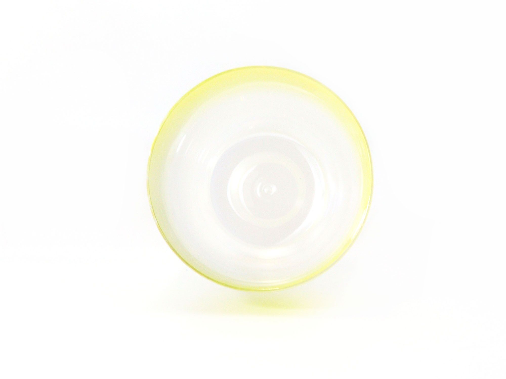 images/products/transparent/202306/yellow-gradient-crystal-singing-bowl-tmb-011/05.jpg