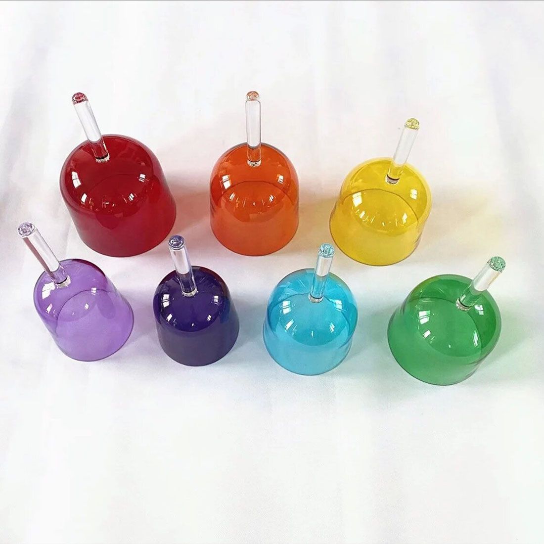 images/products/handheld-singing-bowl/colorful-transparent-handheld-crystal-singing-bowl/colorful-transparent-handheld-crystal-singing-bowl_04.jpg