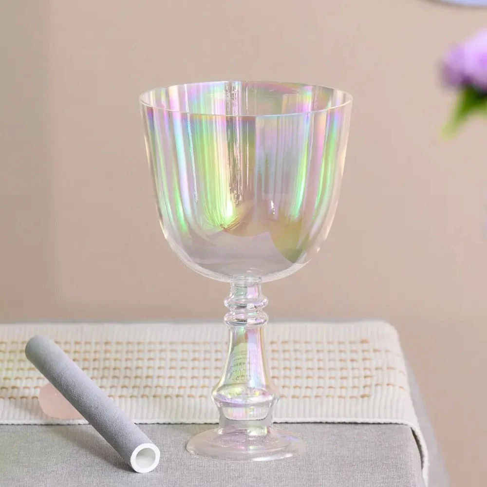 images/products/holy-grail/cosmic-light-clear-song-crystal-chalice/cosmic-light-clear-song-crystal-chalice_01.jpg