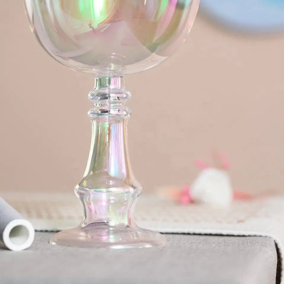 images/products/holy-grail/cosmic-light-clear-song-crystal-chalice/cosmic-light-clear-song-crystal-chalice_02.jpg